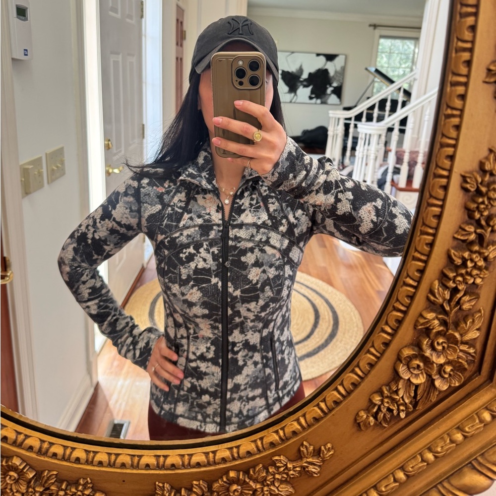 Lululemon Athletica Black Floral jacket